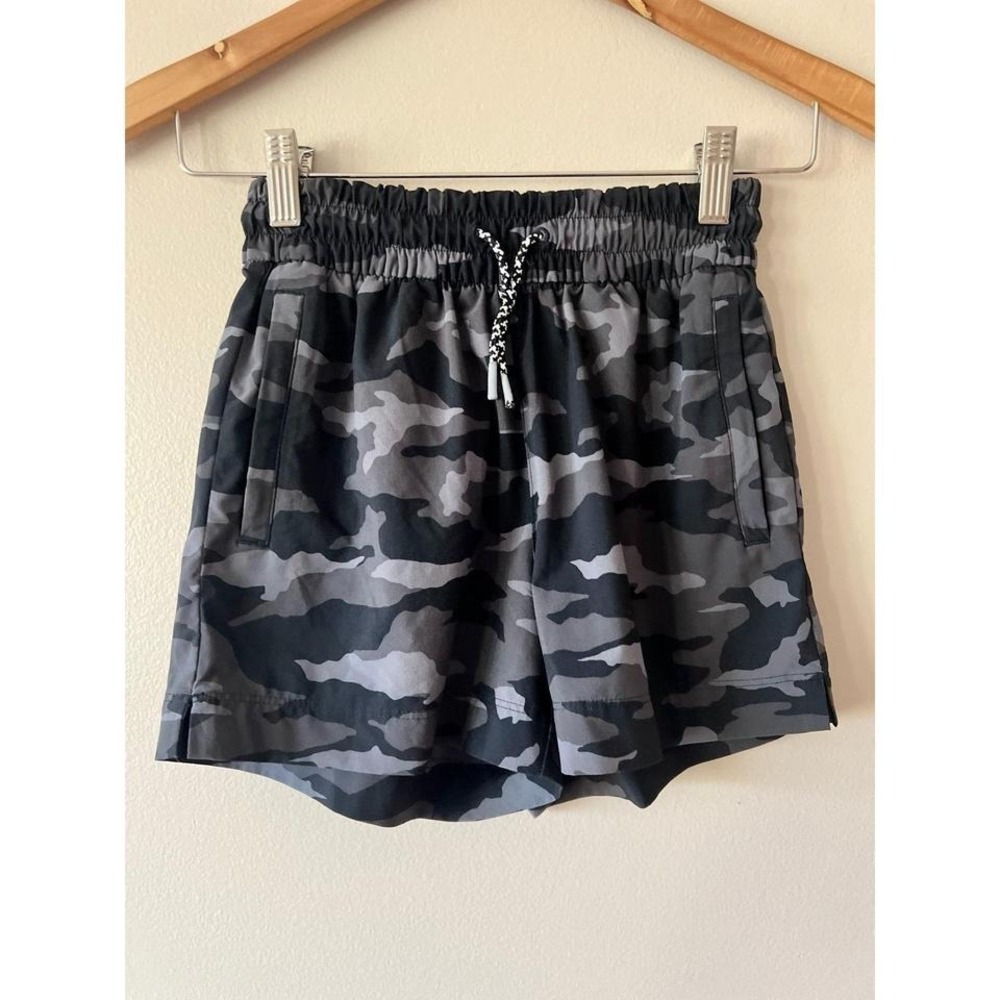 Athleta Girl All Play Gray Black Camo Shorts Medium